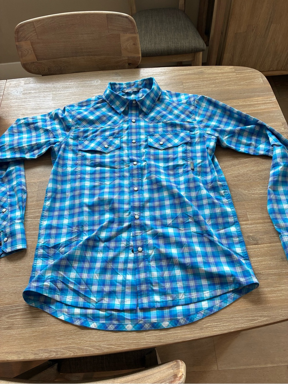 Stio Blue & White Plaid Casual Button-Down Shirt